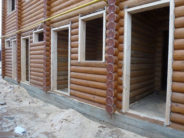 дверные блоки деревянного дома