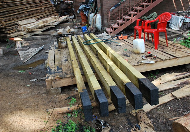 обработка деревянных балок перекрытия 